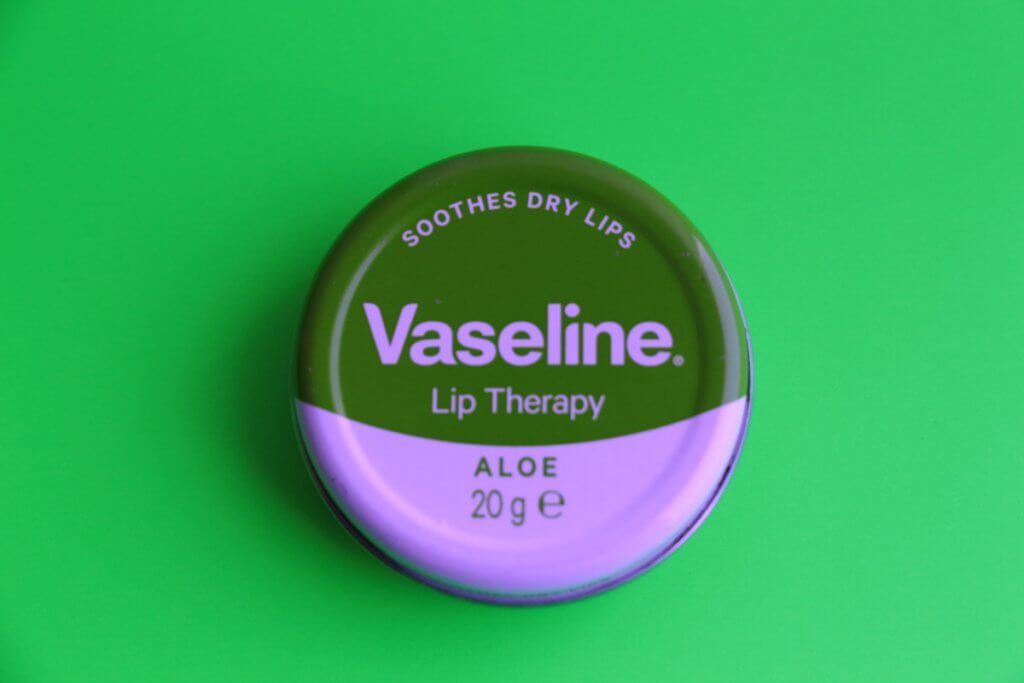 Vaseline as a cleaning agent