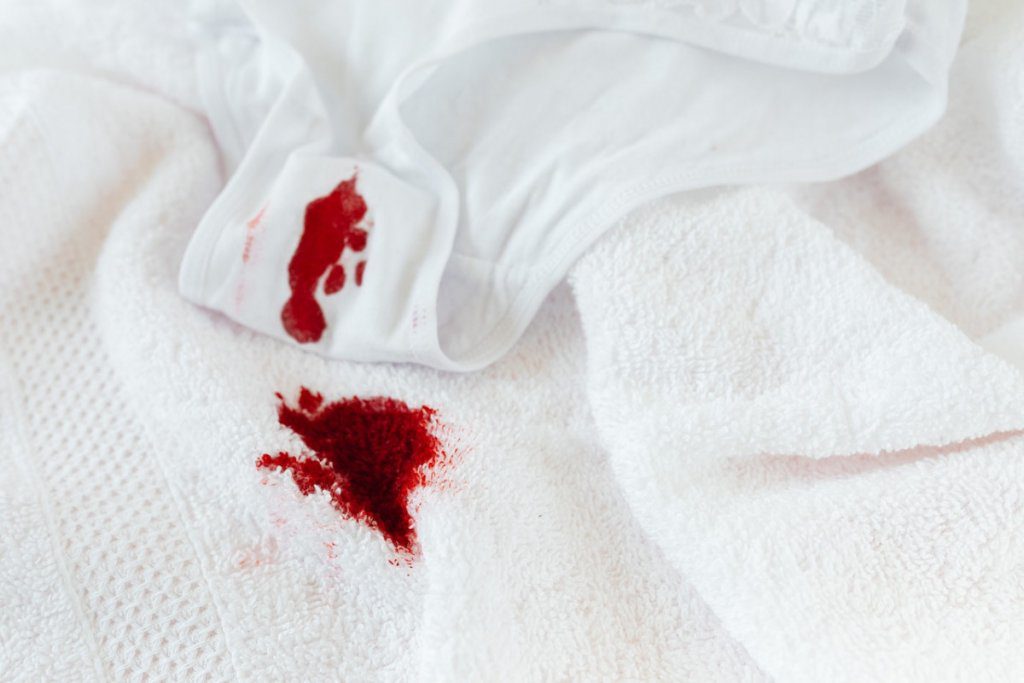 get period blood out of sheets